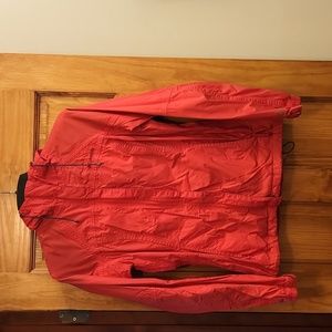 Womens size medium Columbia jacket.